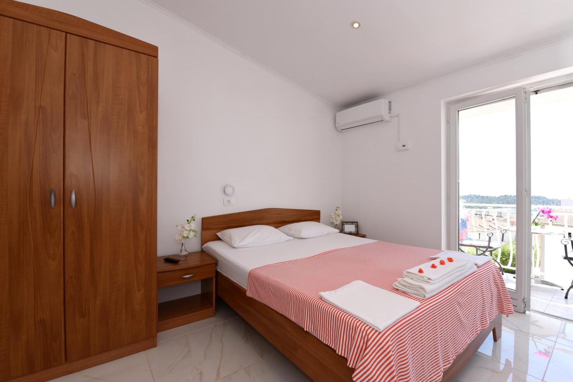 Makarska Sea View Rooms Oda fotoğraf